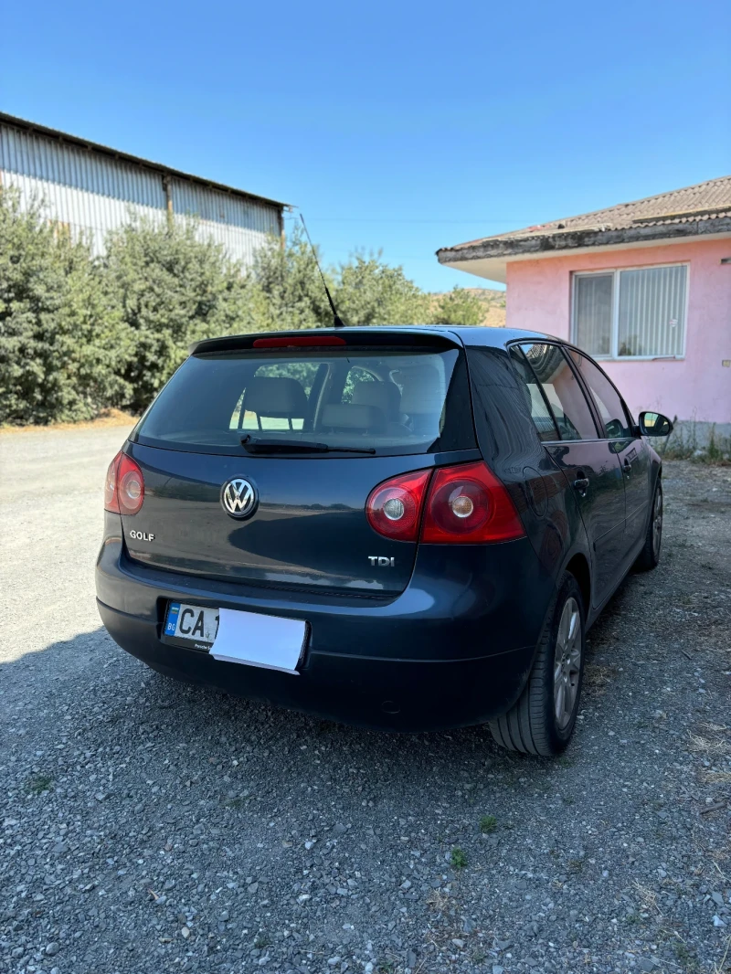 VW Golf TDI BXE 105 6 ск., снимка 5 - Автомобили и джипове - 47275388