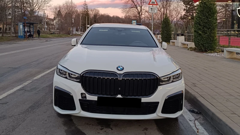 BMW 740 Li M SportPacket * LONG * 60 000 km, снимка 16 - Автомобили и джипове - 48228452