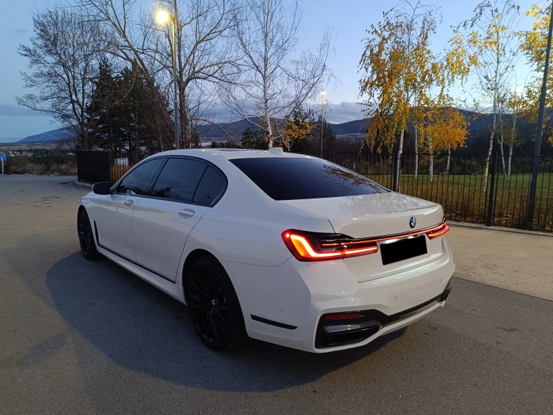 BMW 740 Li M SportPacket * LONG * 60 000 km, снимка 5 - Автомобили и джипове - 48228452