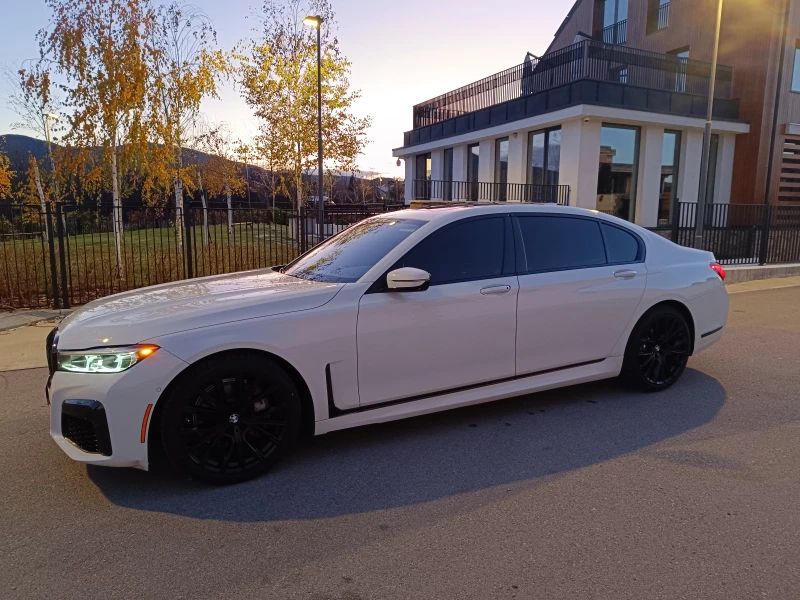 BMW 740 Li M SportPacket * LONG * 60 000 km, снимка 4 - Автомобили и джипове - 48228452