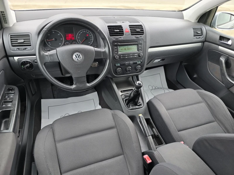 VW Golf 2.0tdi 140Hp Автопилот Highline, снимка 13 - Автомобили и джипове - 48677001