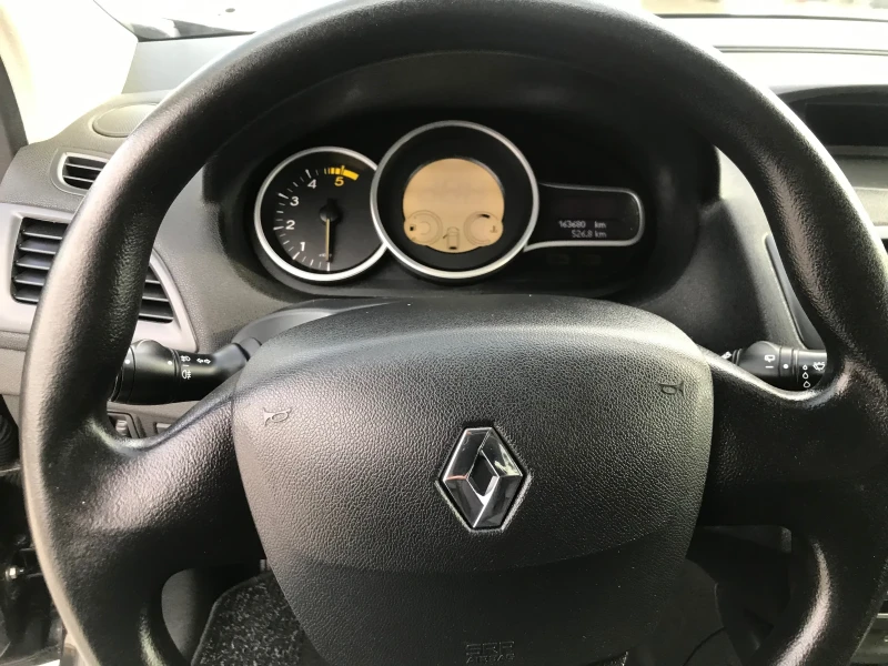 Renault Megane 1, 5 DCI 110 ps, снимка 10 - Автомобили и джипове - 48893335