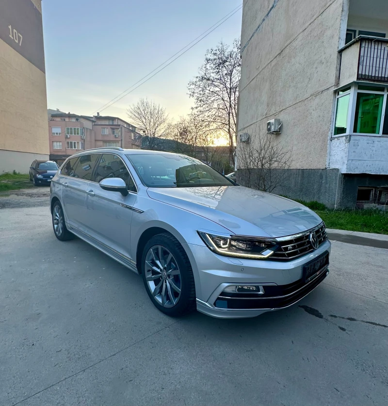 VW Passat 3x R Line, снимка 4 - Автомобили и джипове - 52333480