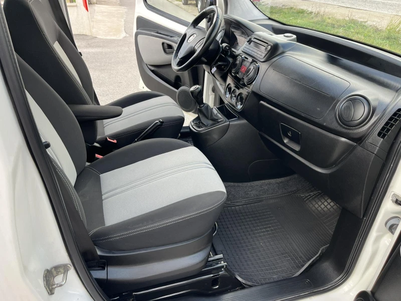Fiat Qubo 1.4I 73кс euro 5A 115 000км КЛИМАТИК , снимка 11 - Автомобили и джипове - 52021980