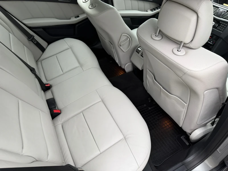 Mercedes-Benz E 220 CDI FACE* Сменена верига* , снимка 9 - Автомобили и джипове - 52367960