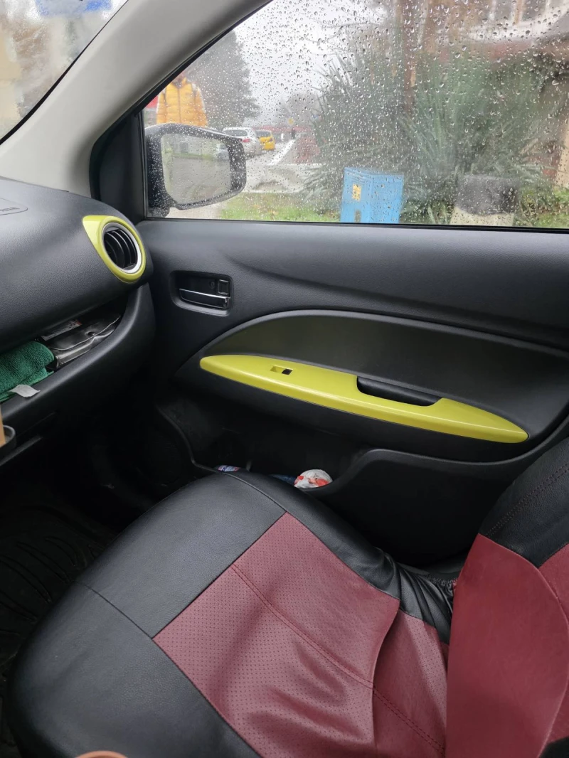 Mitsubishi Space star, снимка 6 - Автомобили и джипове - 52706327