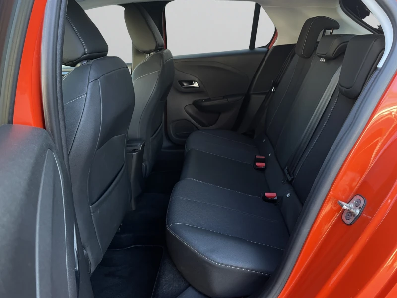 Opel Corsa Elegance 1.2 100 hp EAT8, снимка 12 - Автомобили и джипове - 52753350