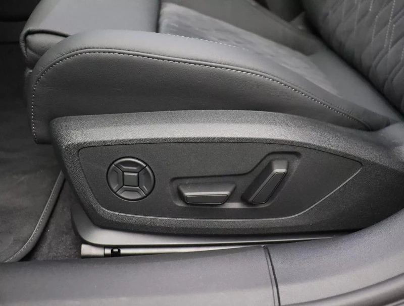 Audi S5 3.0 TFSI QUATTRO PANORAMA 360 CAMERA HEAD UP, снимка 13 - Автомобили и джипове - 53114162