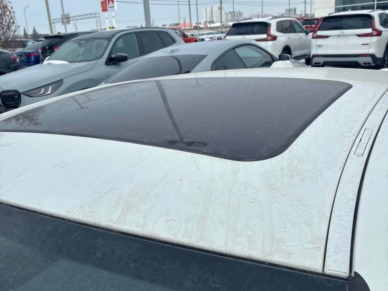 BMW 330 * 330i xDrive * CARFAX * ЦЕНА ДО БГ, снимка 12 - Автомобили и джипове - 53395006