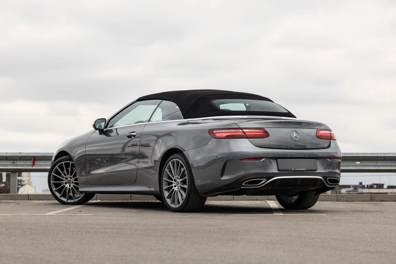 Mercedes-Benz E 400 Cabriolet 4MATIC | Designo | Burmester | Air Body , снимка 6 - Автомобили и джипове - 53559297