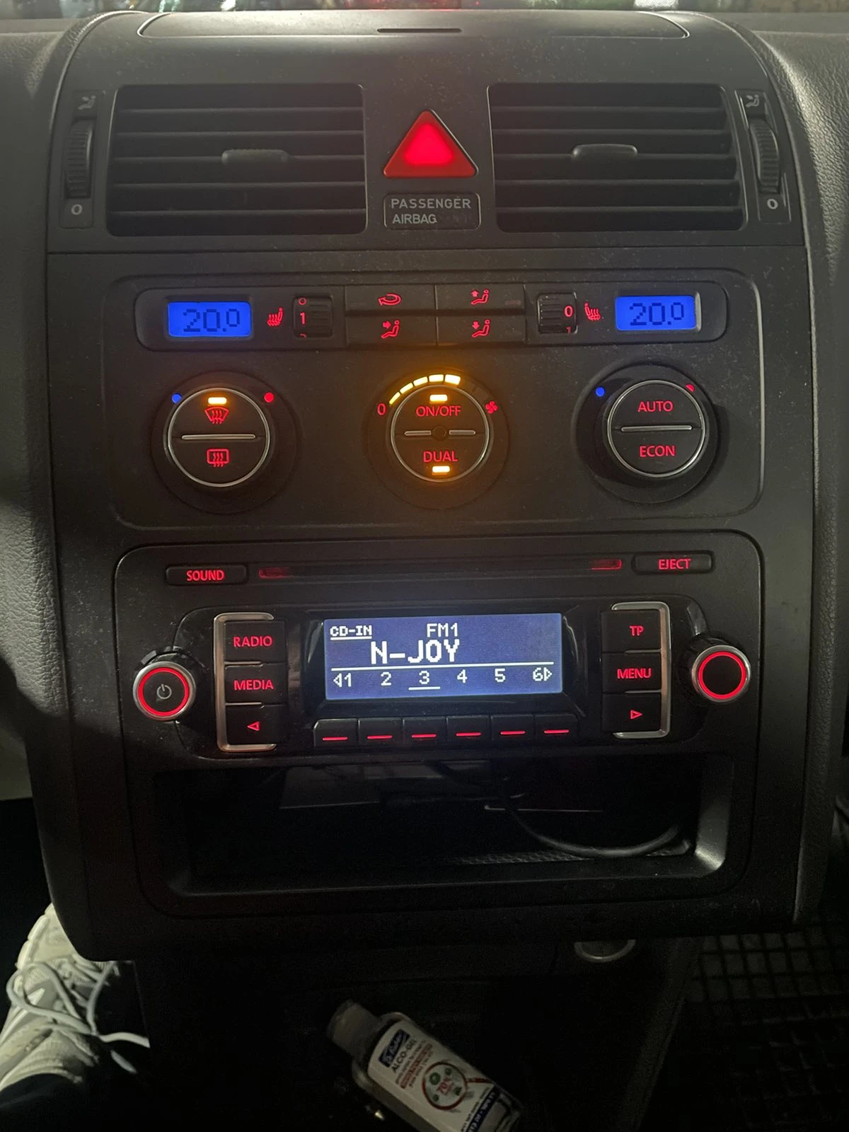 VW Touran 2.0   / Ecofuel | Mobile.bg   11