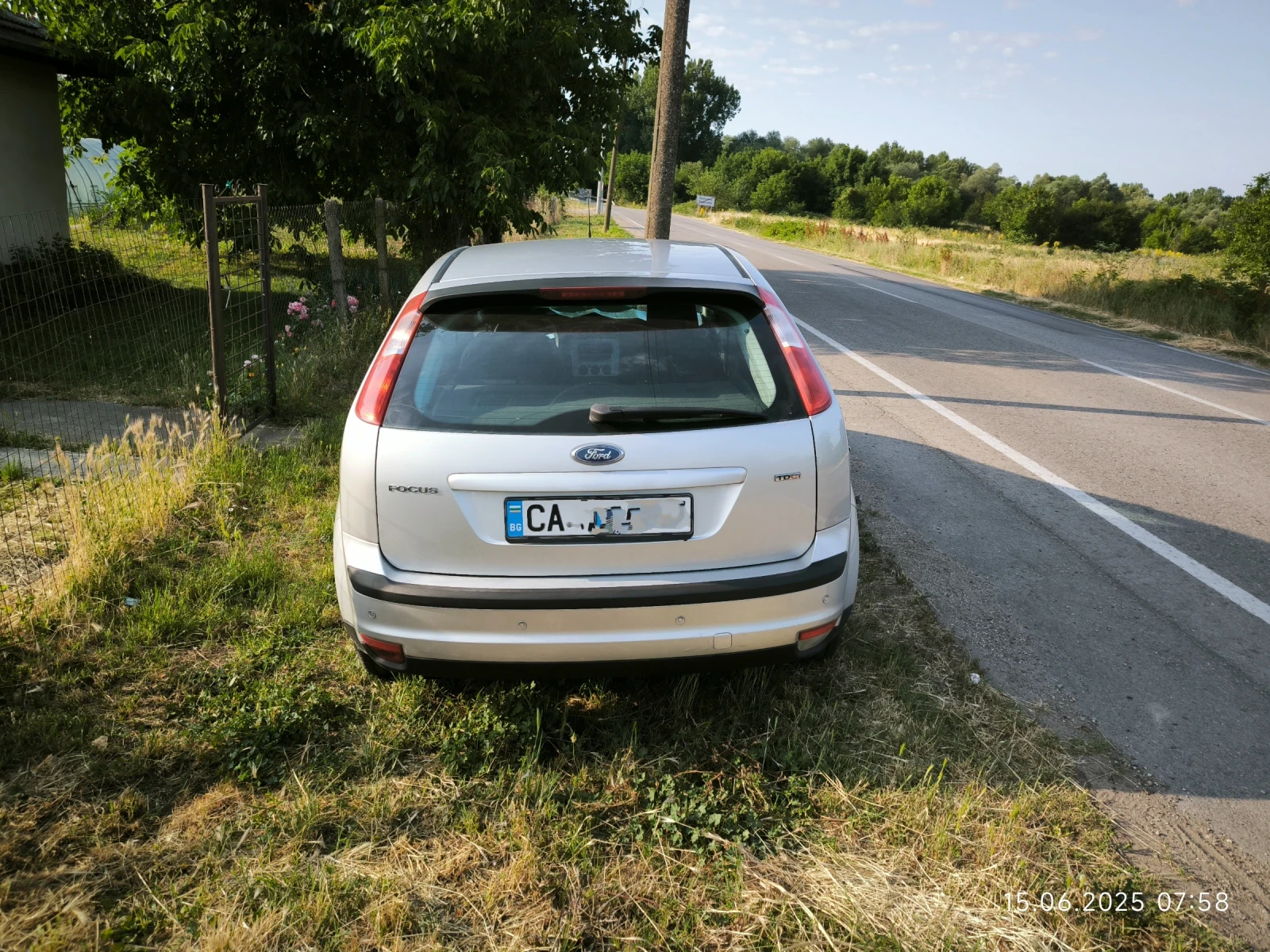 Ford Focus 1.6 tdci 90hp хечбек - изображение 5