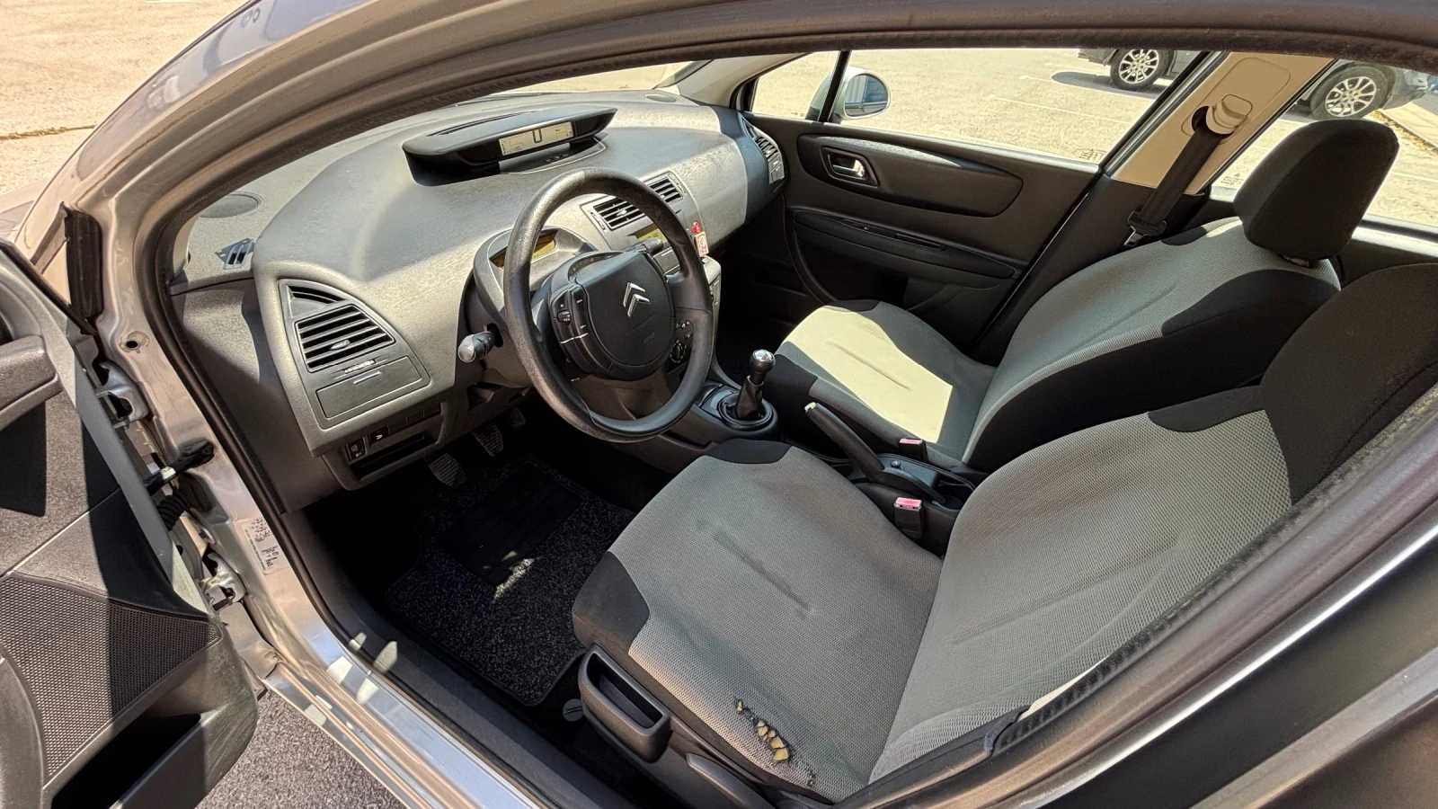 Citroen C4 1.4 Климатик - изображение 10