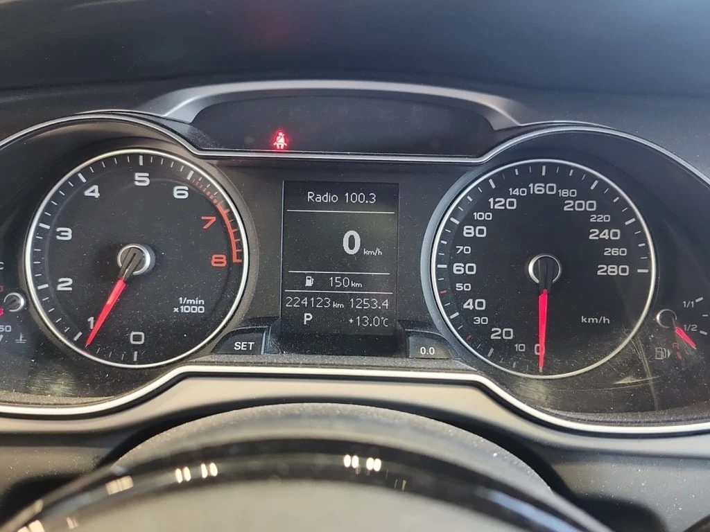 Audi A4 * quattro Premium * CARFAX * БЕЗ ПЪРВОНАЧАЛНА ВНОС - изображение 8