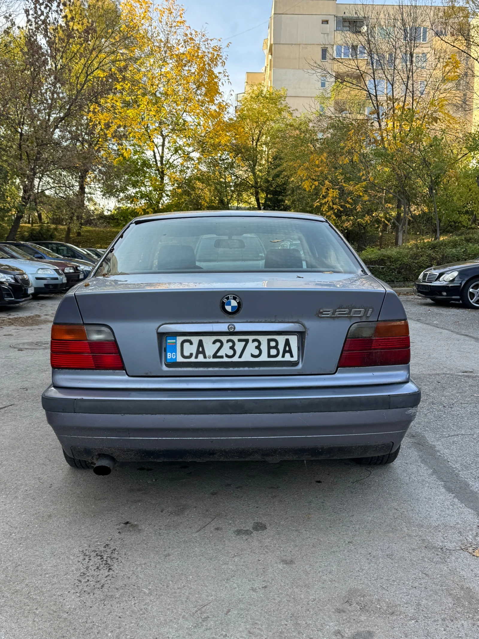 BMW 320  - изображение 5