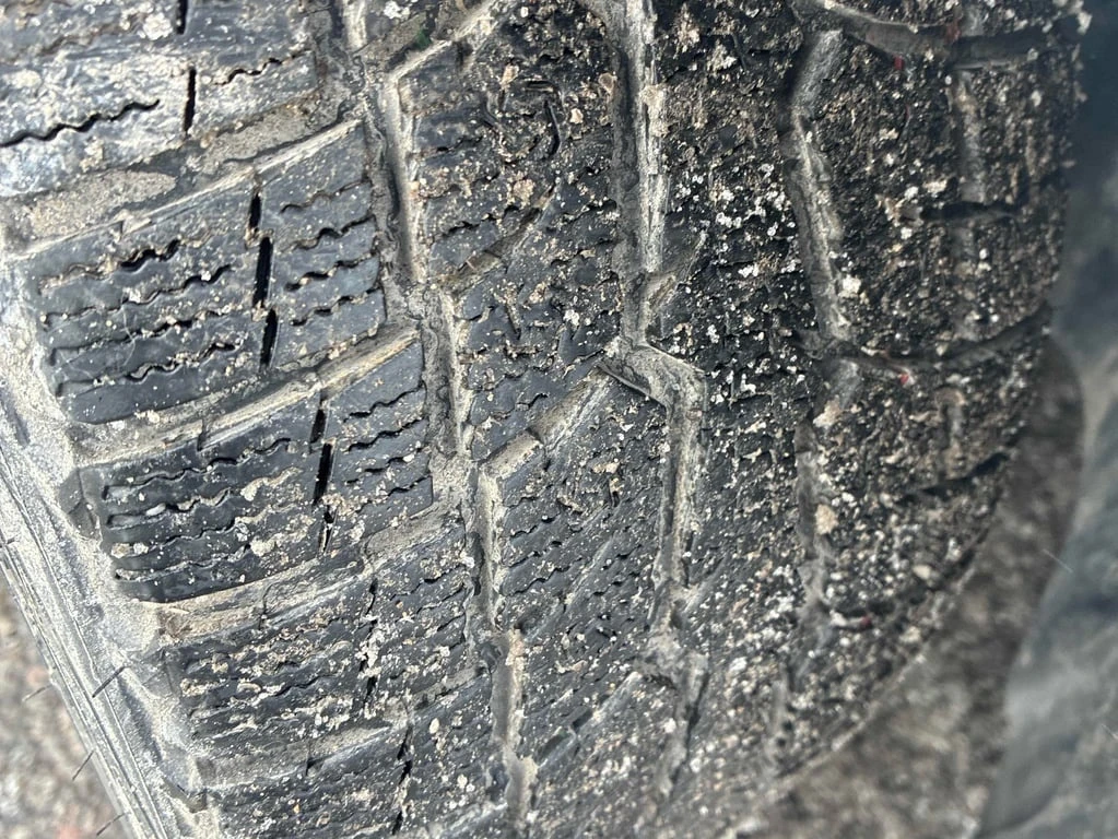 BMW 330 * 330i xDrive * CARFAX * ���� �� �� | Mobile.bg � ����������� 15