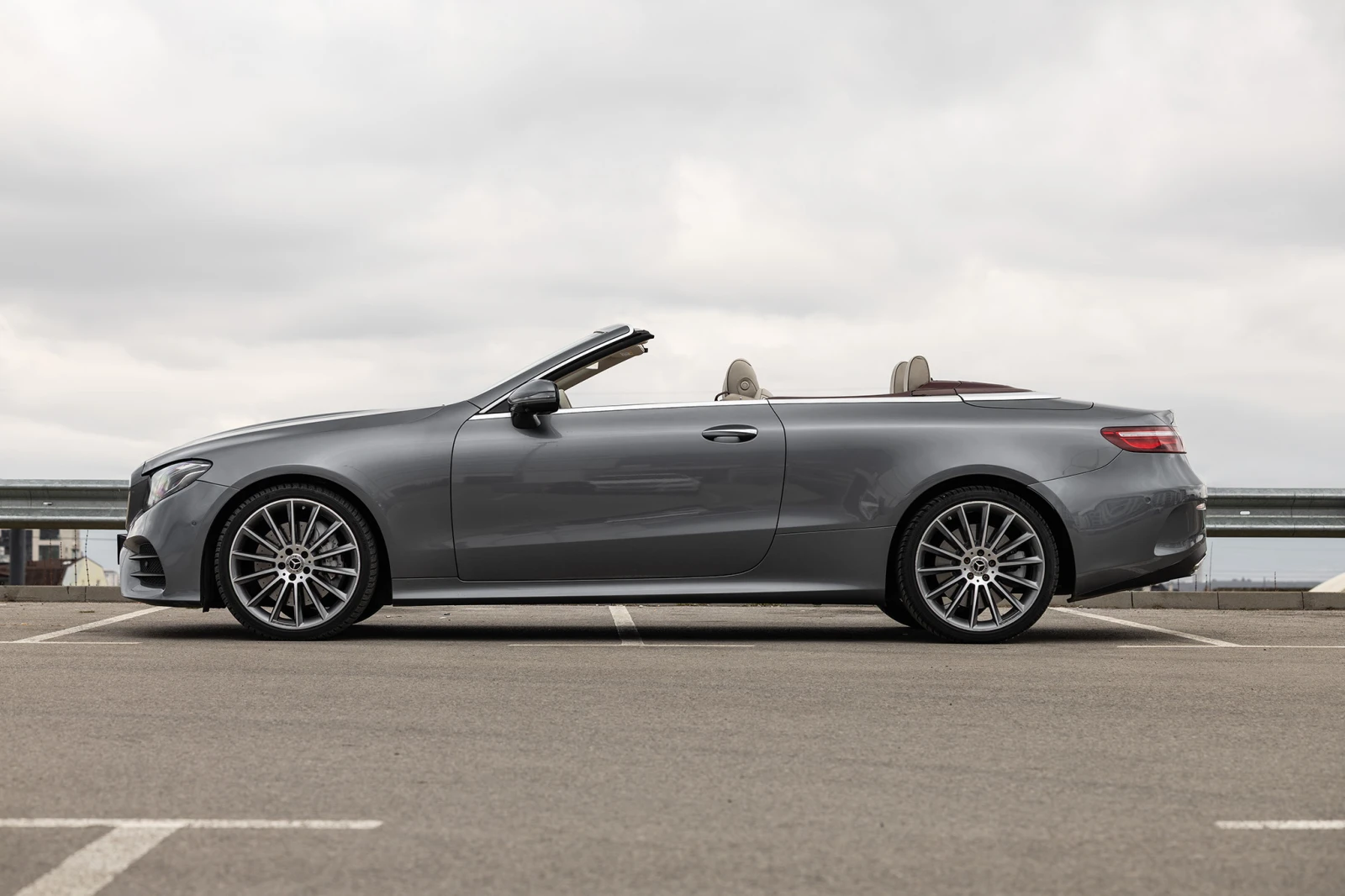 Mercedes-Benz E 400 Cabriolet 4MATIC | Designo | Burmester | Air Body  - изображение 4