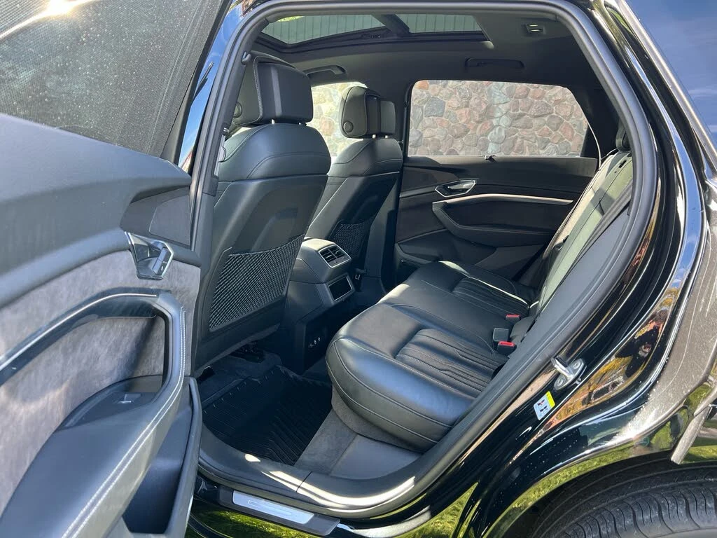 Audi E-Tron TECHNIK* 360 KAMERA* HEADUP* �����* 4 ��������*  | Mobile.bg � ����������� 11