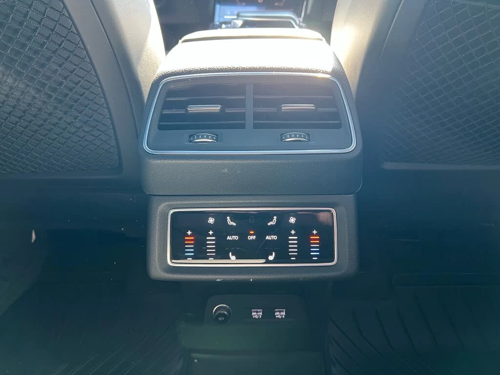 Audi E-Tron TECHNIK* 360 KAMERA* HEADUP* �����* 4 ��������*  | Mobile.bg � ����������� 12