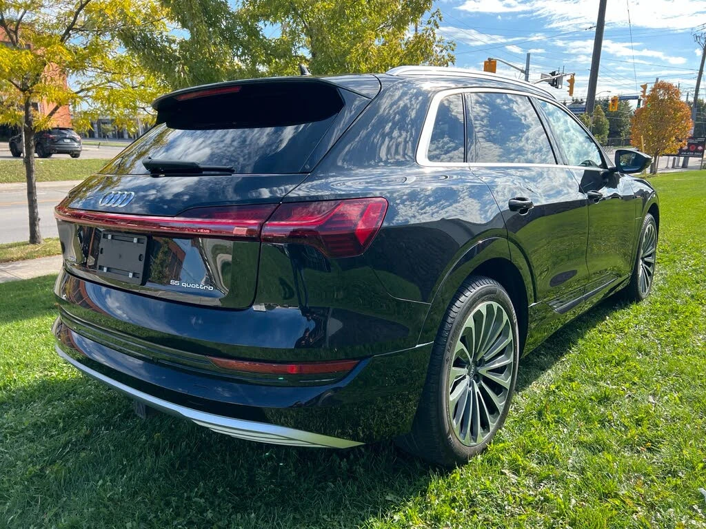 Audi E-Tron TECHNIK* 360 KAMERA* HEADUP* �����* 4 ��������*  | Mobile.bg � ����������� 4