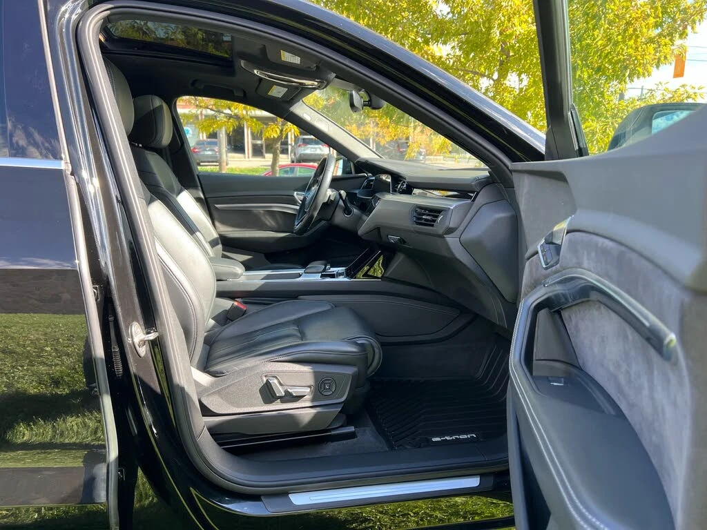 Audi E-Tron TECHNIK* 360 KAMERA* HEADUP* �����* 4 ��������*  | Mobile.bg � ����������� 17