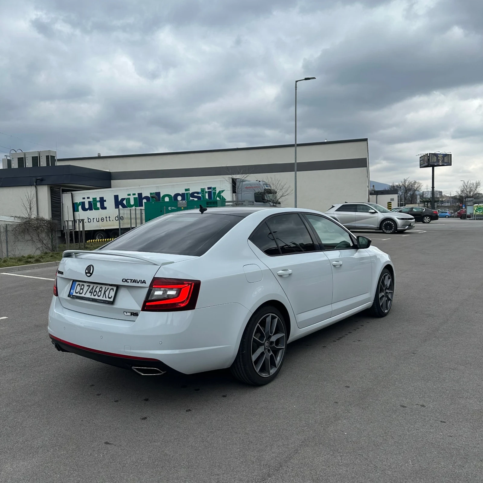 Skoda Octavia Vrs DSG, снимка 5 - Автомобили и джипове - 53980871