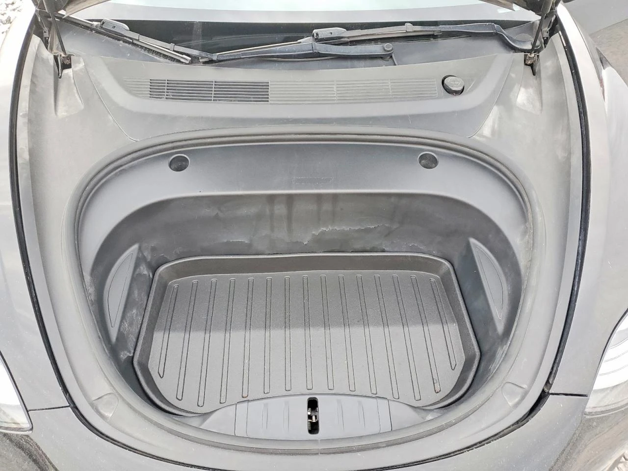 Tesla Model 3 RWD, снимка 11 - Автомобили и джипове - 53965087