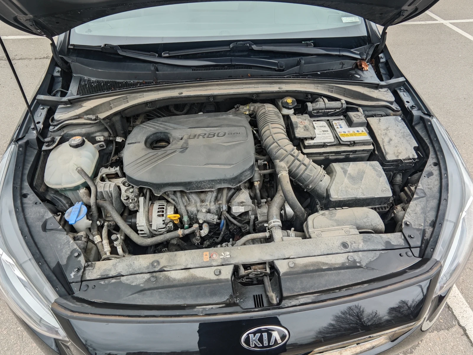 Kia Ceed 1.6 T-GDI GT, снимка 5 - Автомобили и джипове - 54026130