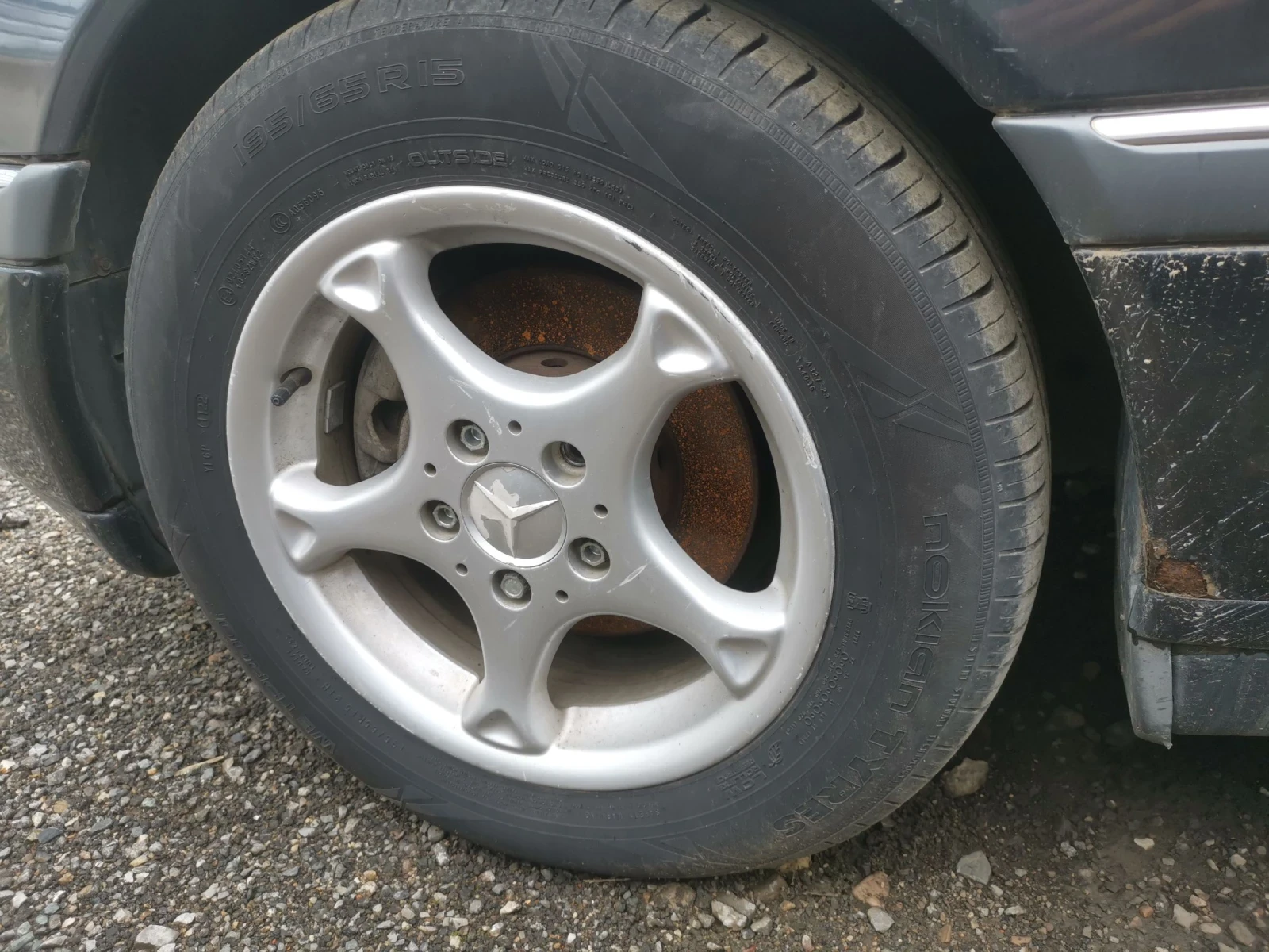 Mercedes-Benz C 180, снимка 9 - Автомобили и джипове - 54084230