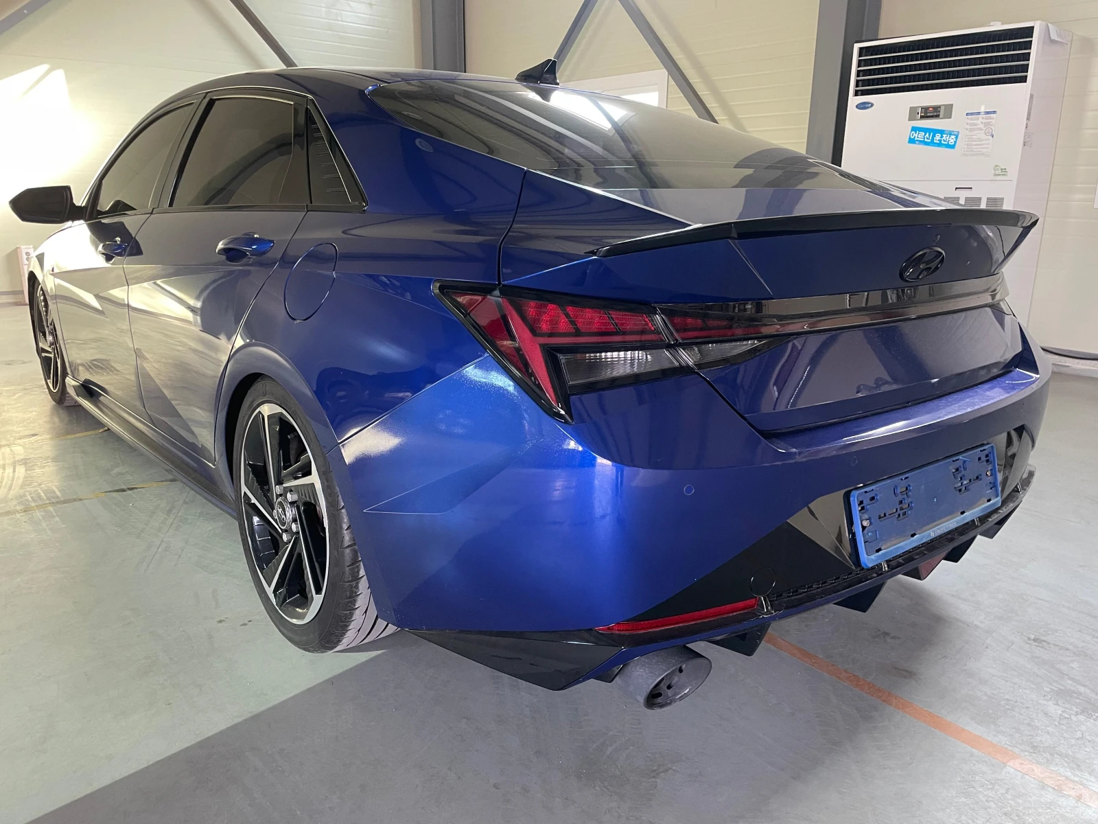 Hyundai Elantra 1.6 Turbo ! N Line ! Sports !, снимка 6 - Автомобили и джипове - 54145519