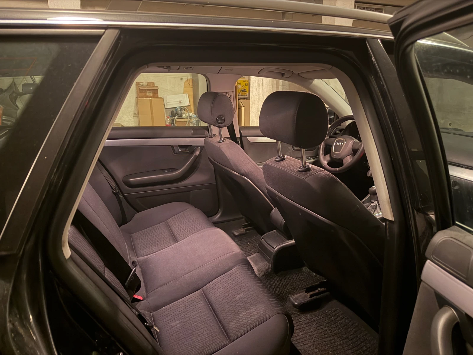 Audi A4 2.0 tdi, снимка 6 - Автомобили и джипове - 54359251