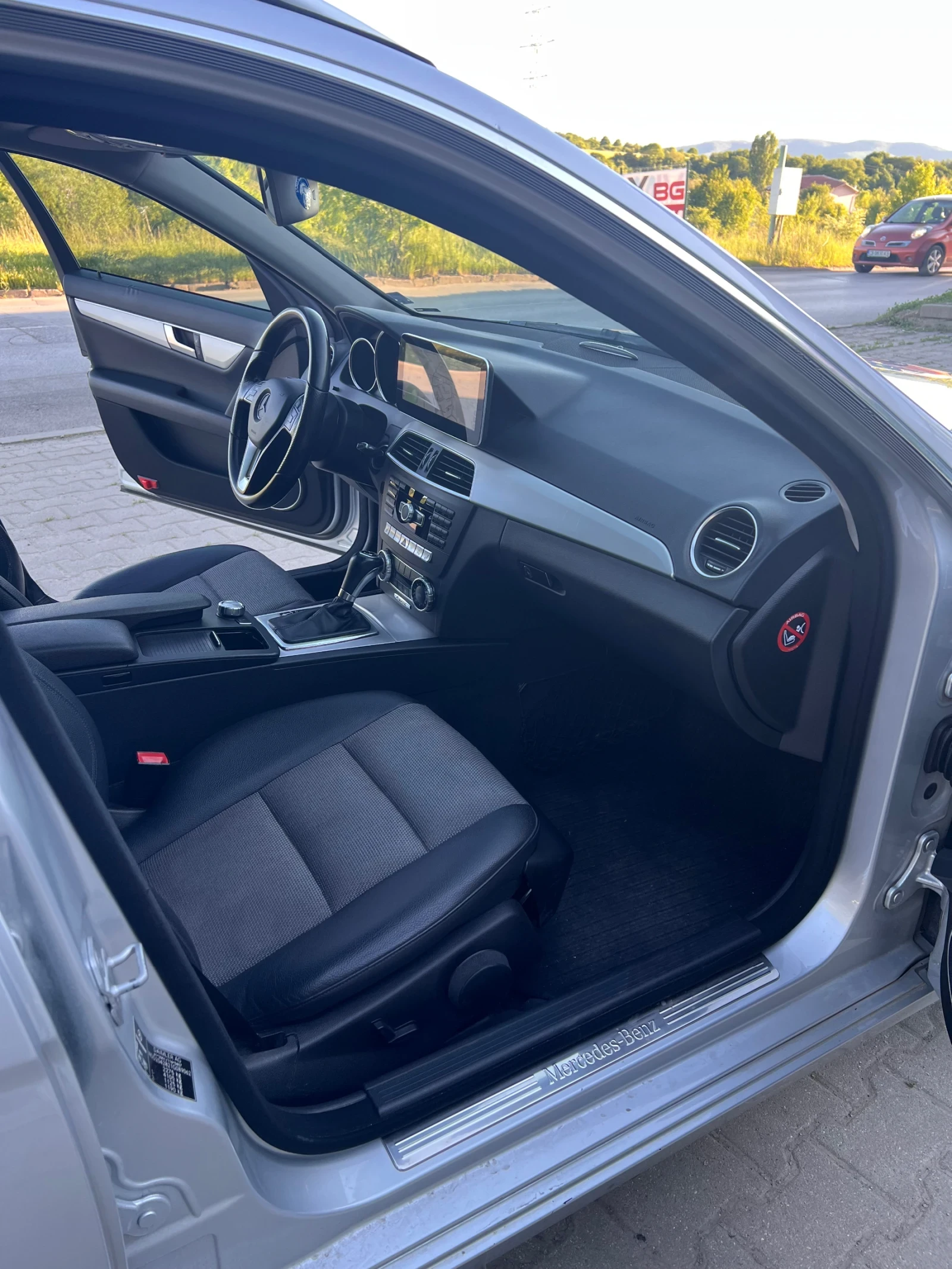 Mercedes-Benz C 250 CDI 4MATIC, снимка 12 - Автомобили и джипове - 54556782
