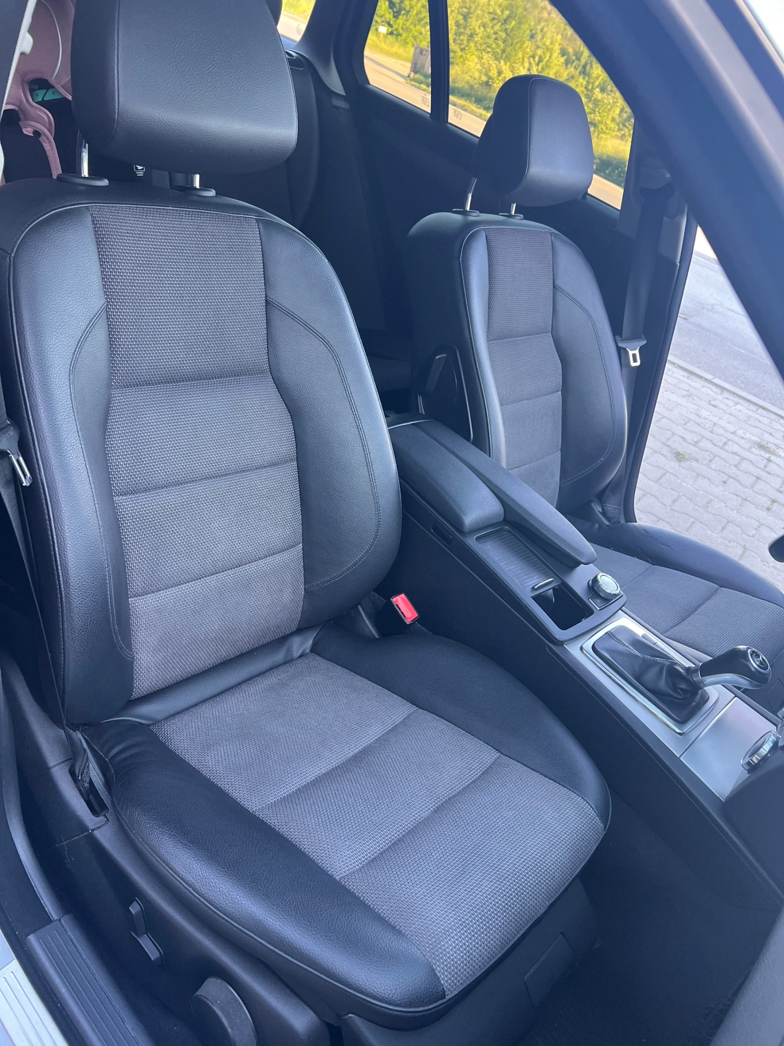 Mercedes-Benz C 250 CDI 4MATIC, снимка 11 - Автомобили и джипове - 54556782