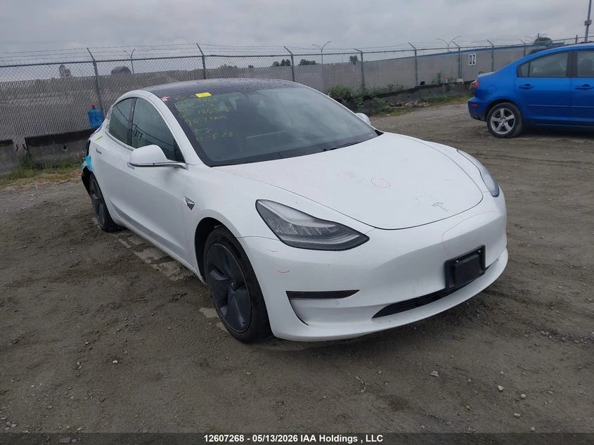 Tesla Model 3 Standard Range Plus RWD