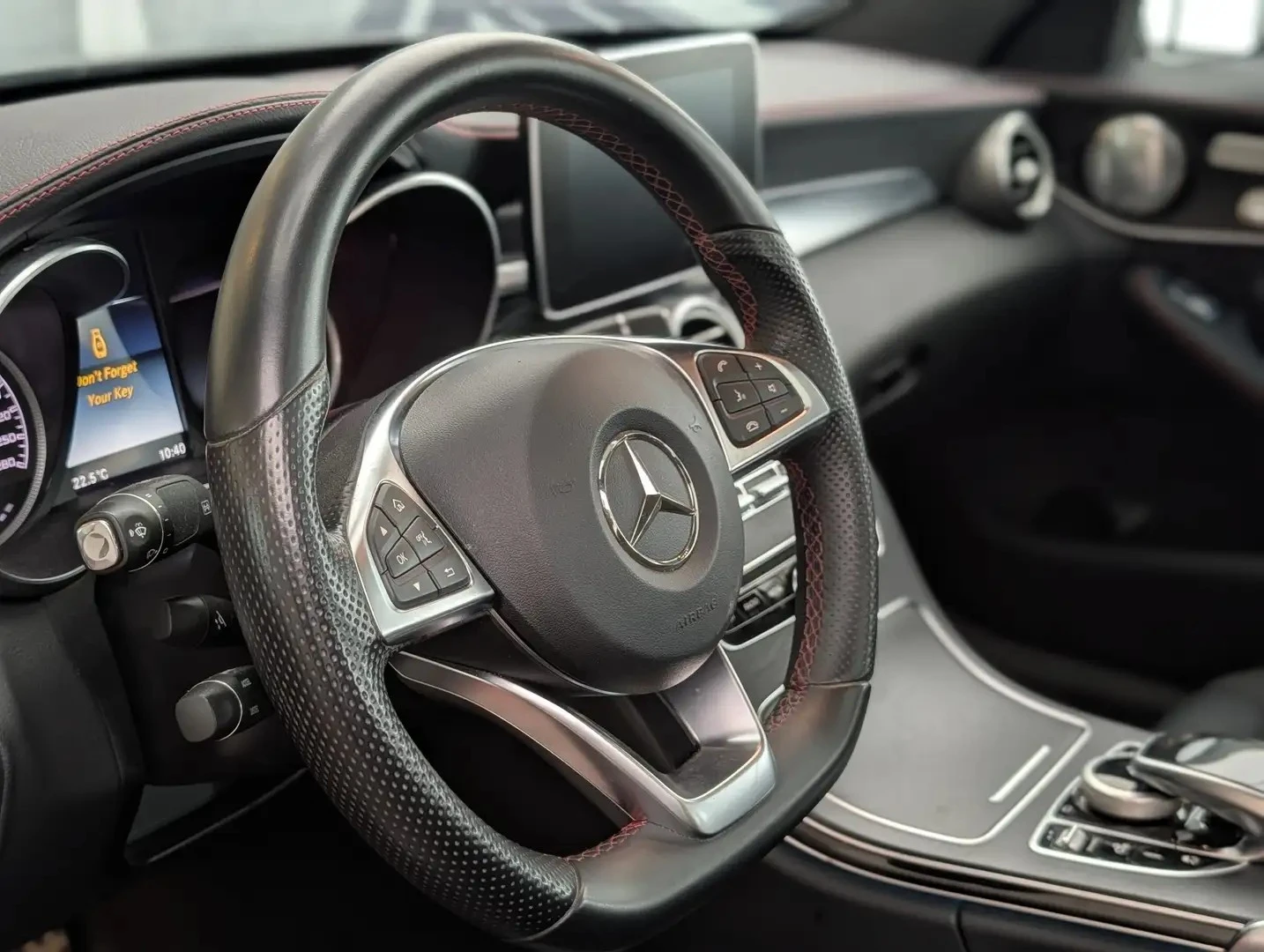 Mercedes-Benz C 43 AMG ЦЕНА ДО БЪЛГАРИЯ РЕГИСТРАЦИЯ & АВТОКРЕДИТ, снимка 8 - Автомобили и джипове - 55300111