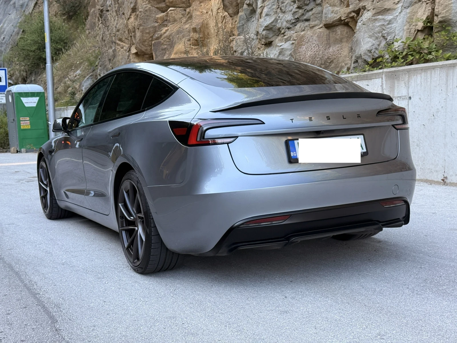 Tesla Model 3 Performance * Carplay * 2032 �������� | Mobile.bg � ����������� 4