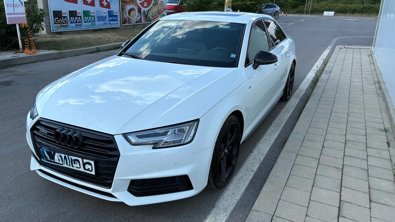 Audi A4 A4 S line, снимка 3 - Автомобили и джипове - 55698544