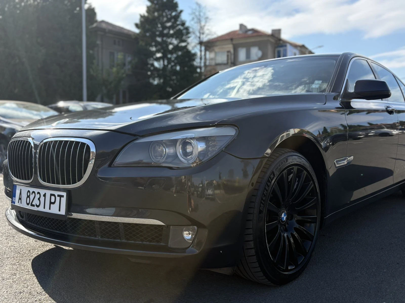 BMW 750, снимка 7 - Автомобили и джипове - 55792129
