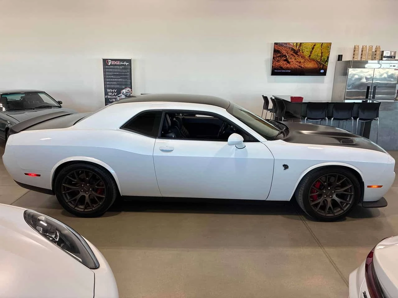 Dodge Challenger * SRT Hellcat * ���������� ��� ������������ ������ | Mobile.bg � ����������� 3