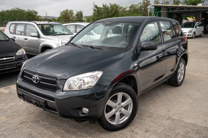 Toyota Rav4 2.2* D-4D* 2007г* 4х4, снимка 3 - Автомобили и джипове - 47057739