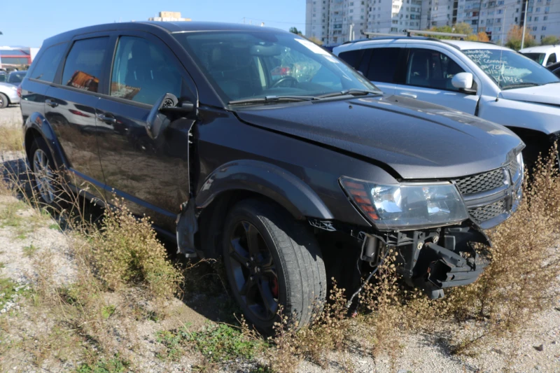 Dodge Journey 3.6 V6 4x4, снимка 3 - Автомобили и джипове - 48200931