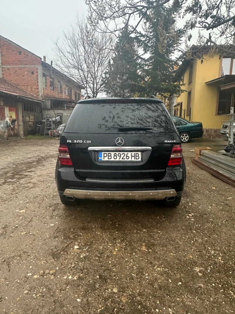 Mercedes-Benz ML 320 ML 320 CDI, снимка 11 - Автомобили и джипове - 48957625