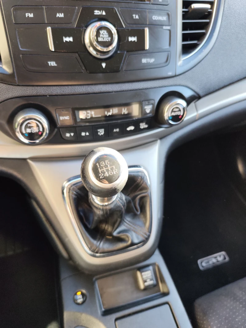 Honda Cr-v 2.2, снимка 9 - Автомобили и джипове - 52449430