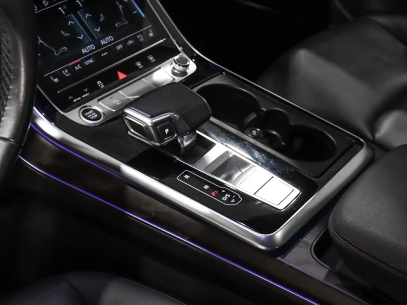 Audi Q7 TECHNIK* S-LINE* MATRIX* BLACK OPTIC* DISTRONIK* P, снимка 12 - Автомобили и джипове - 52333223