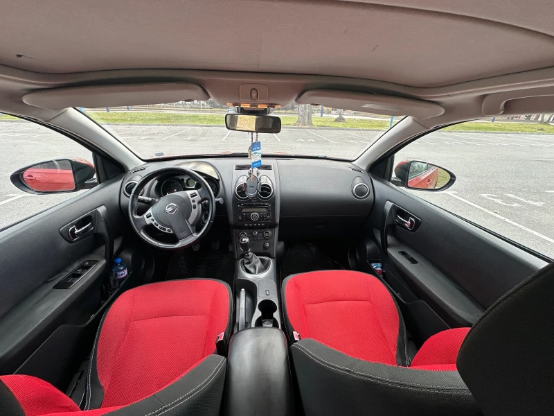 Nissan Qashqai, снимка 7 - Автомобили и джипове - 52956570