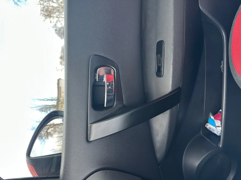 Nissan Qashqai, снимка 10 - Автомобили и джипове - 52956570