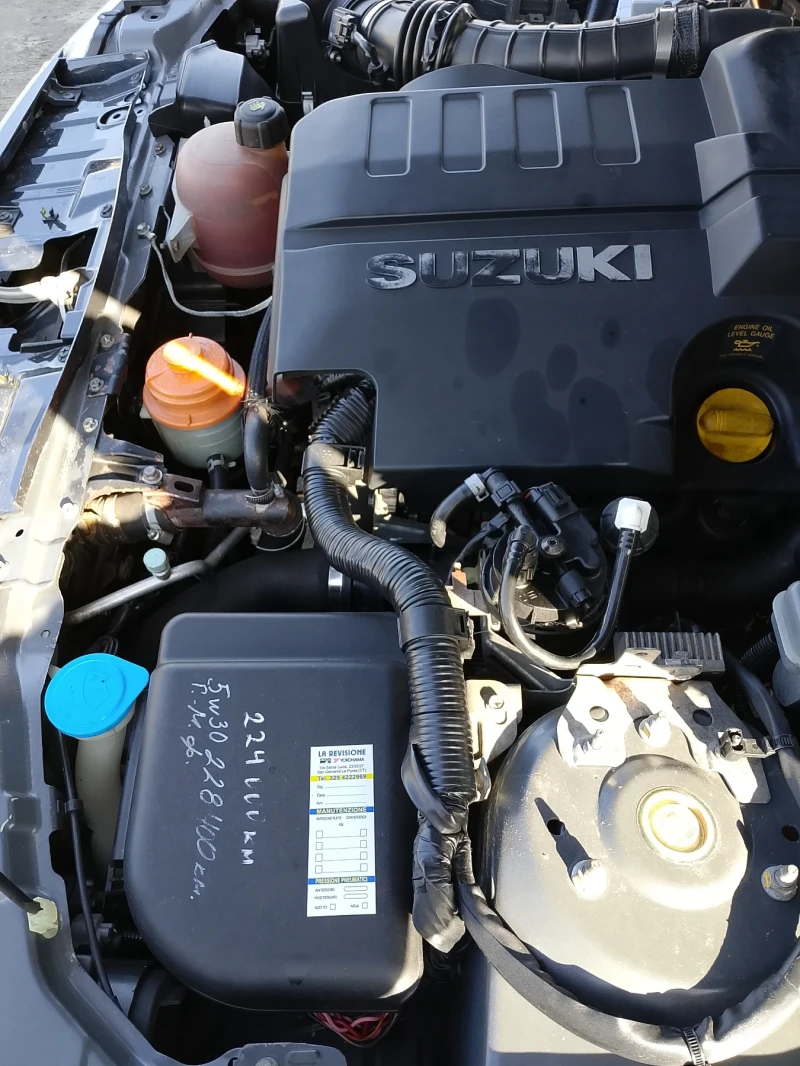 Suzuki Grand vitara, снимка 8 - Автомобили и джипове - 53199987