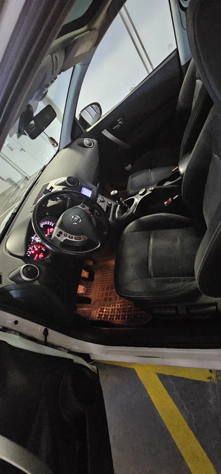 Nissan Qashqai, снимка 4 - Автомобили и джипове - 54439515