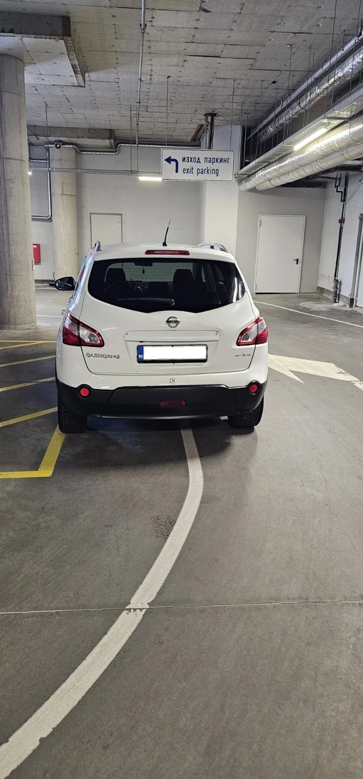 Nissan Qashqai, снимка 12 - Автомобили и джипове - 54439515