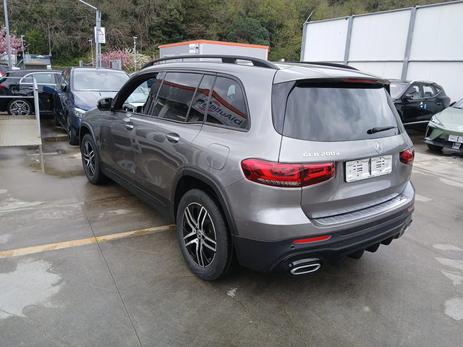 Mercedes-Benz GLB * 200d* AMG* 6+ 1 - изображение 8